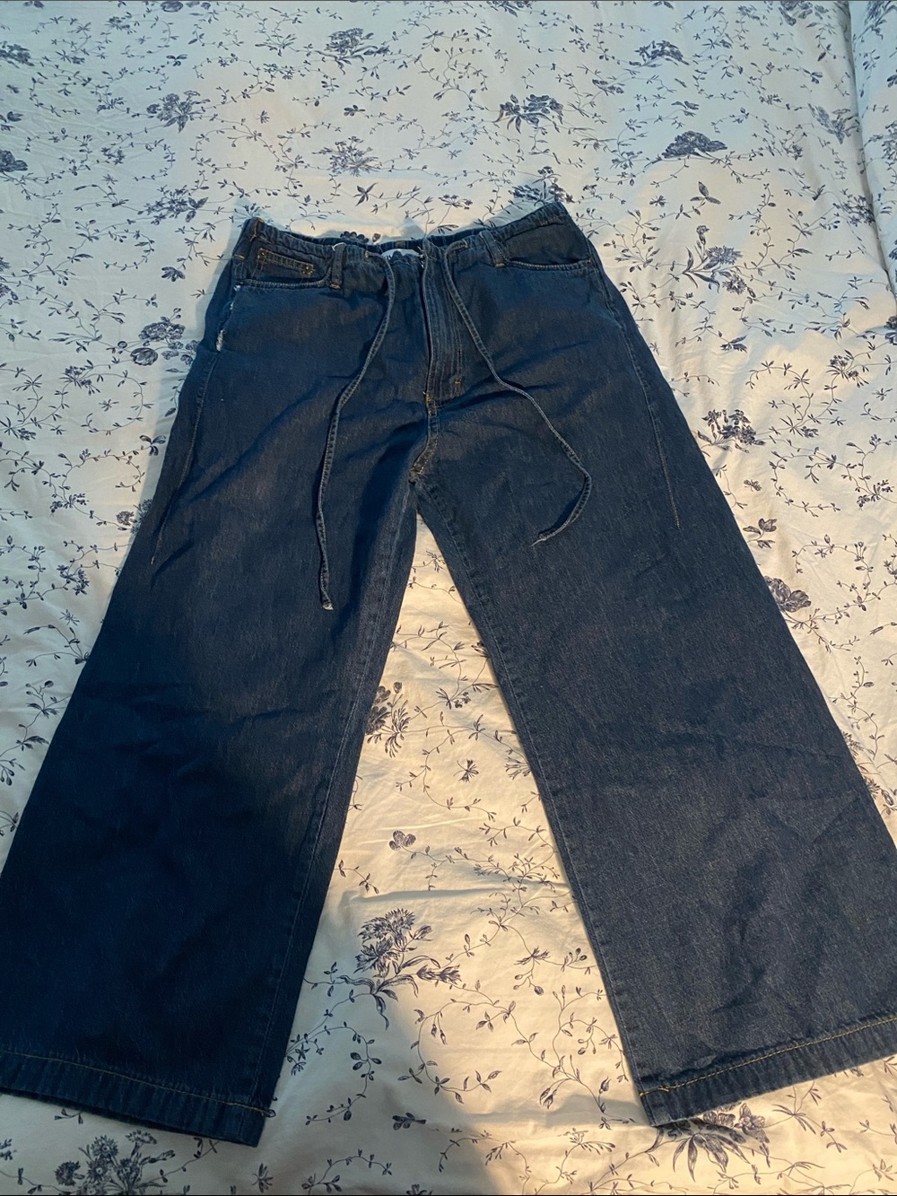 Women’s Dark Blue Wide-leg Jeans For Petite. Hemmed to 22’5 “ inseam